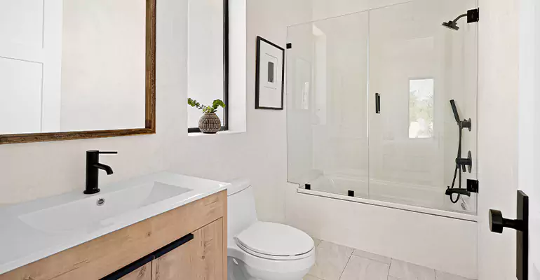 Tub Replacement With Shower in Atascadero